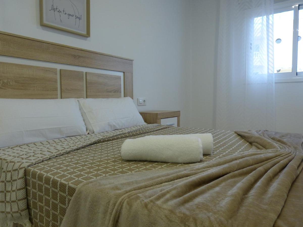 Suncanarias Apartamentos Cristal Playa La Arena Puerto de Santiago  Buitenkant foto