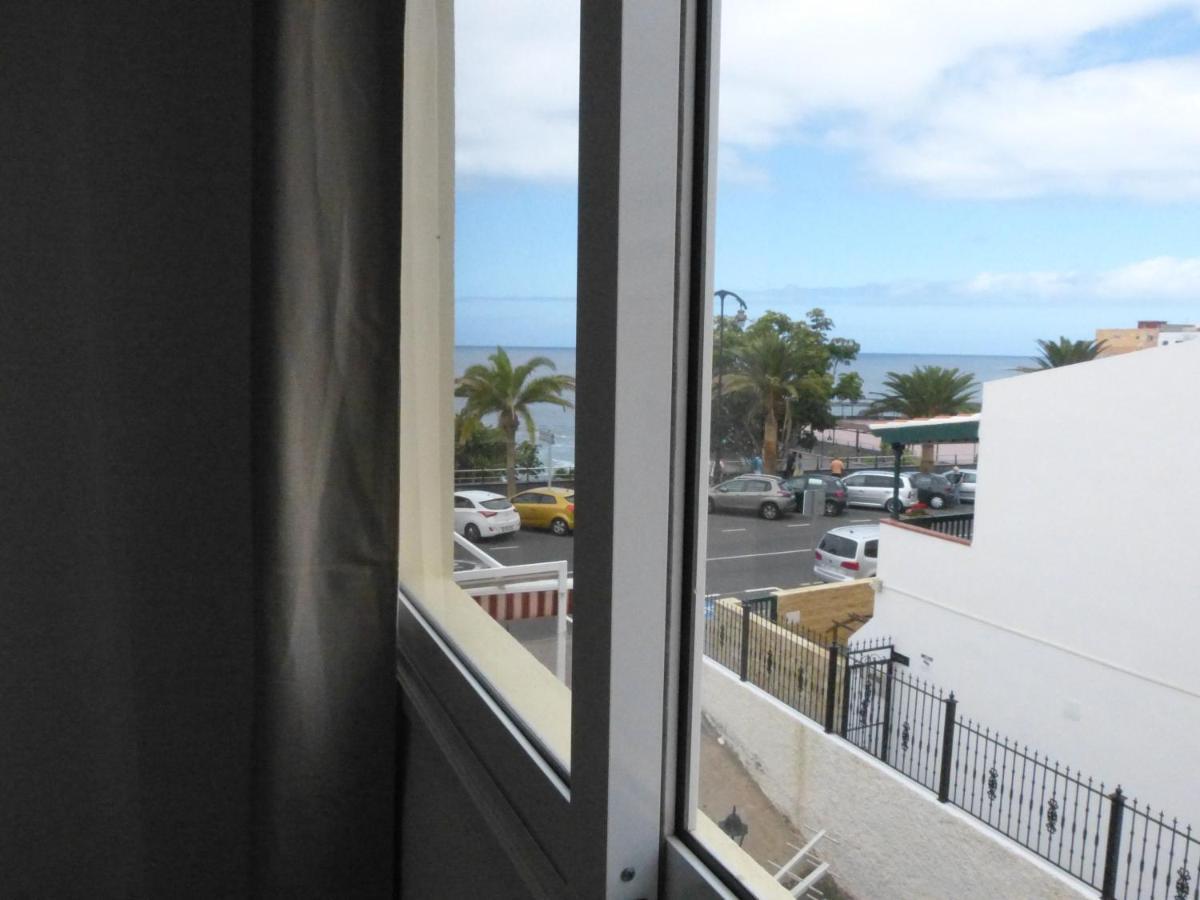 Suncanarias Apartamentos Cristal Playa La Arena Puerto de Santiago  Buitenkant foto