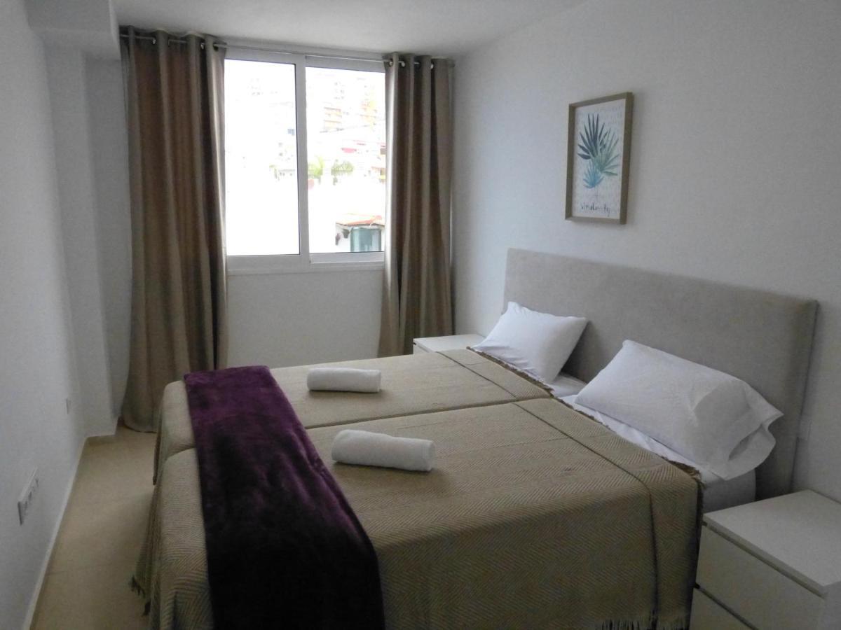Suncanarias Apartamentos Cristal Playa La Arena Puerto de Santiago  Buitenkant foto
