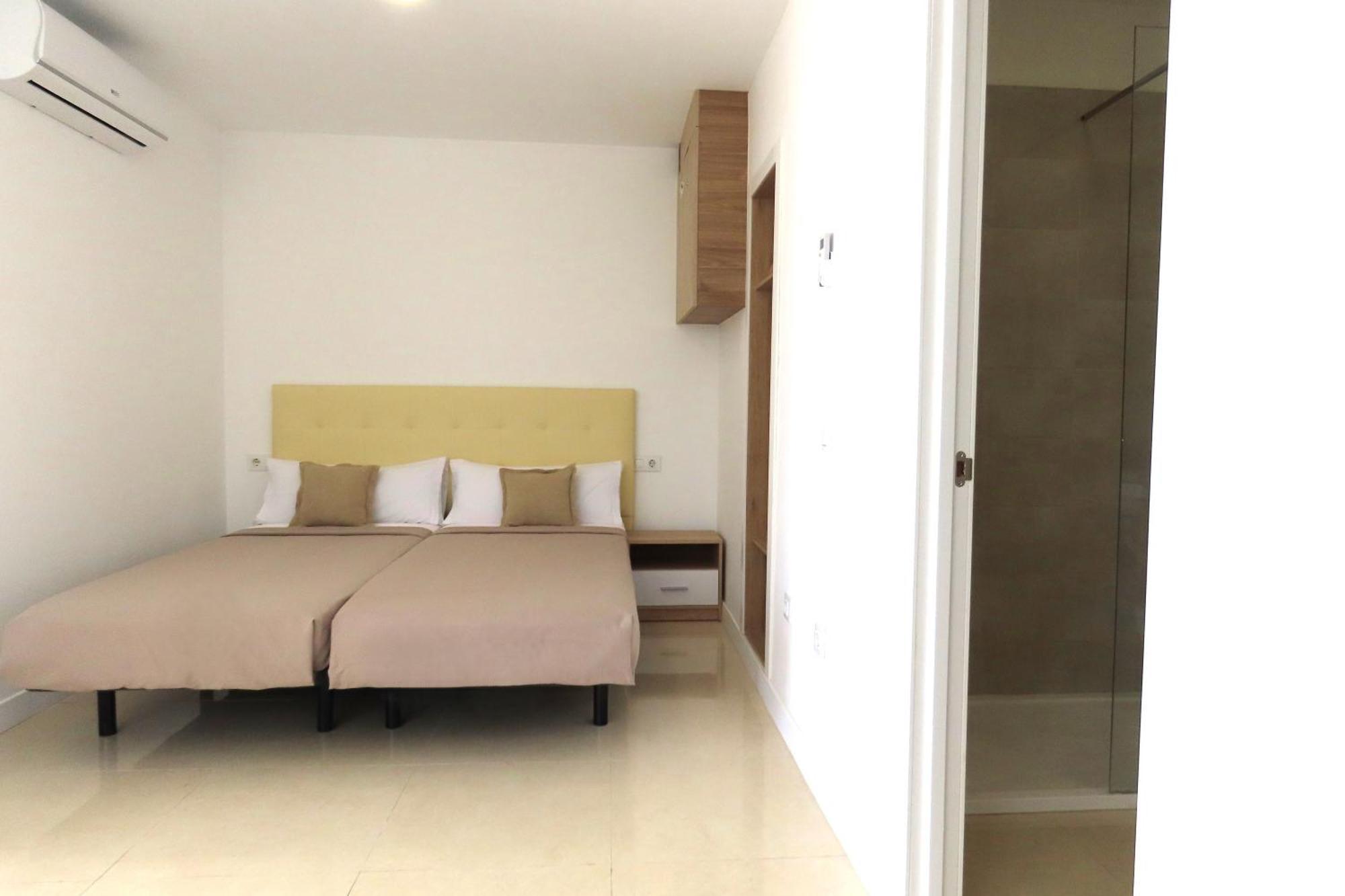 Suncanarias Apartamentos Cristal Playa La Arena Puerto de Santiago  Buitenkant foto